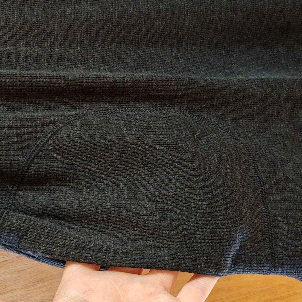 NWT J.Jill Waffle Knit Thermal Top Dark Charcoal Boat Neck Button Cuff Size LT - Picture 6 of 13